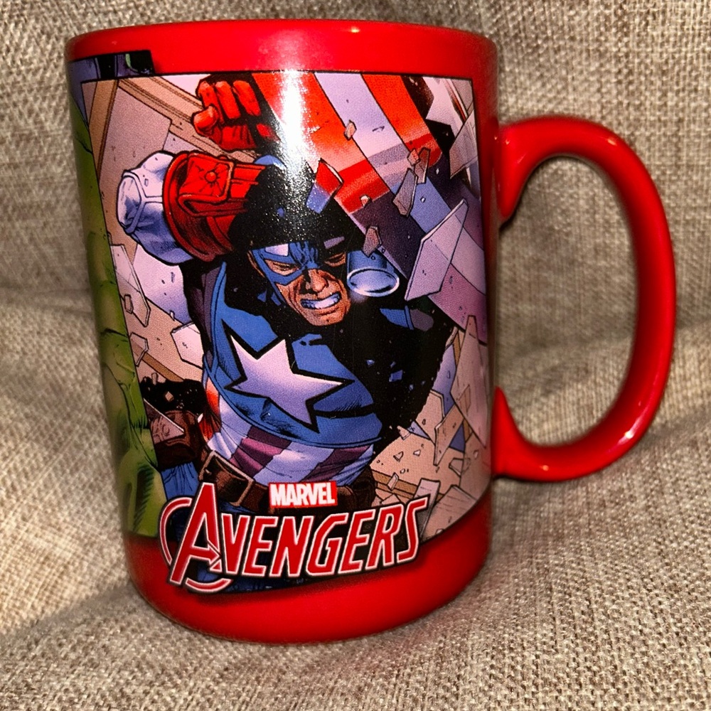 Marvel Avengers Red and Blue Mug